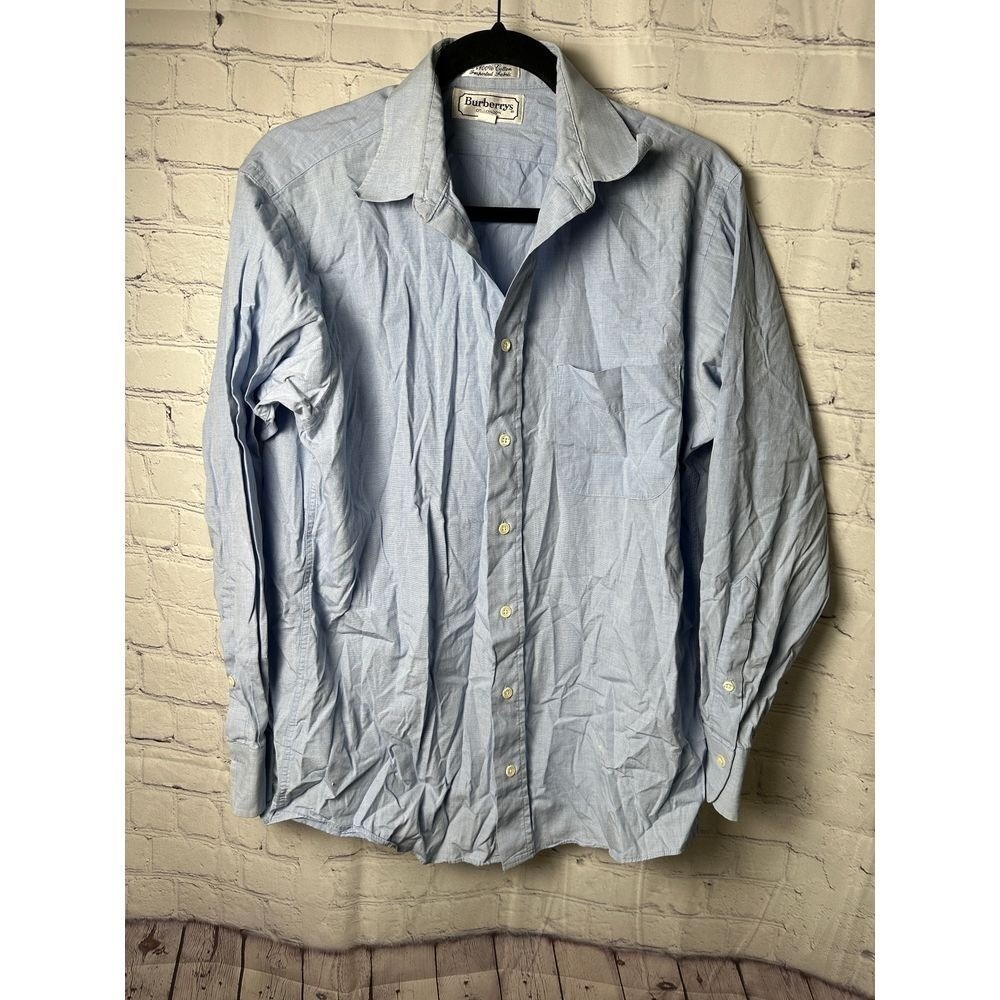 Burberry London Light Blue Button-Down Shirt Classic Elegant Casual Wear